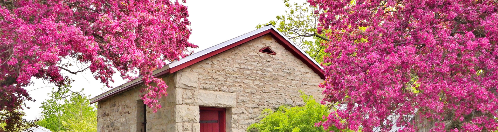 North Americas Smallest Jail - Creemore
